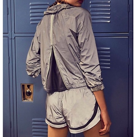 SOLD NWT Free People Movement Reflective Aurora Shorts - Picture 8 of 12